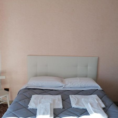 Giovanna Home Messina Bagian luar foto